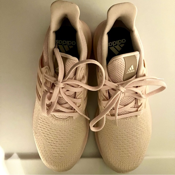 Adidas Ubounce DNA Shoes - Picture 4 of 7